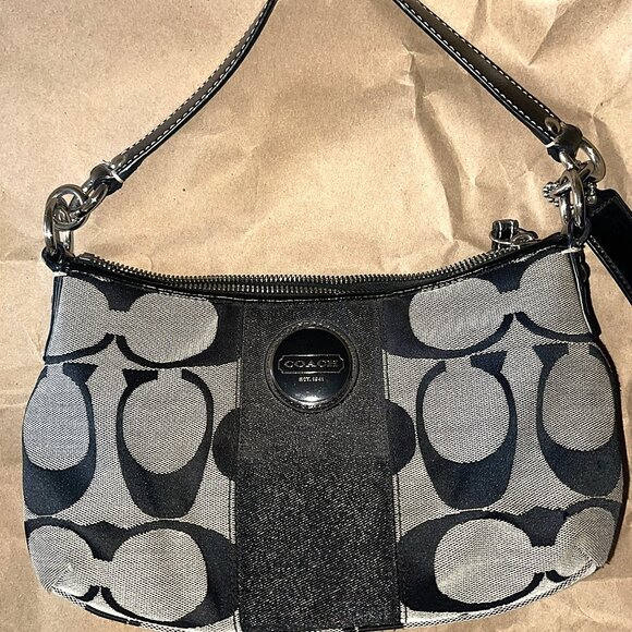 COACH Authentic Signature Jacquard Bag F17439 - Picture 10 of 15